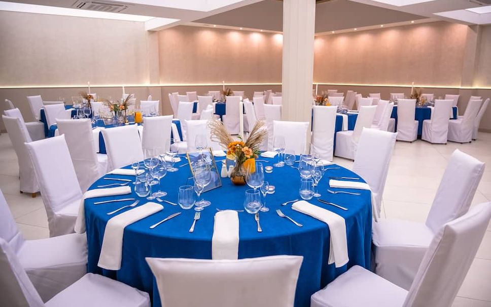 Banquet hall Photo
