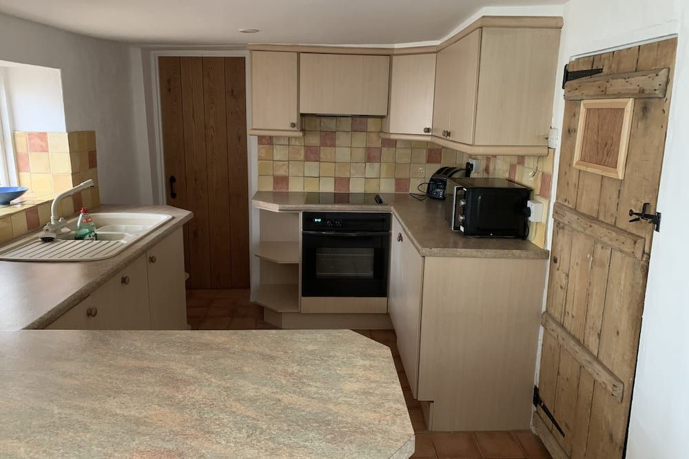 Kitchen Photo