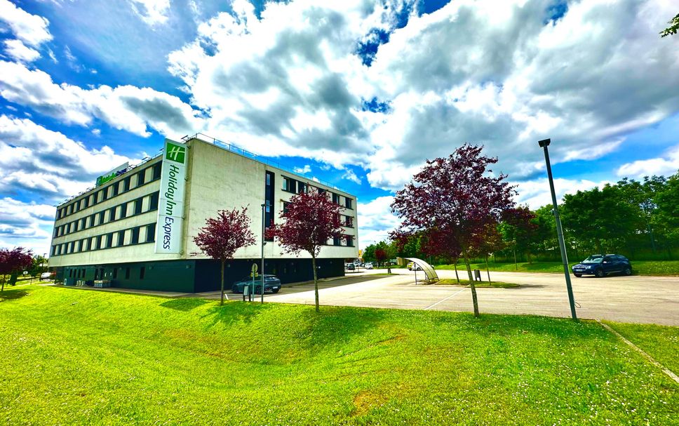 Building Photo
