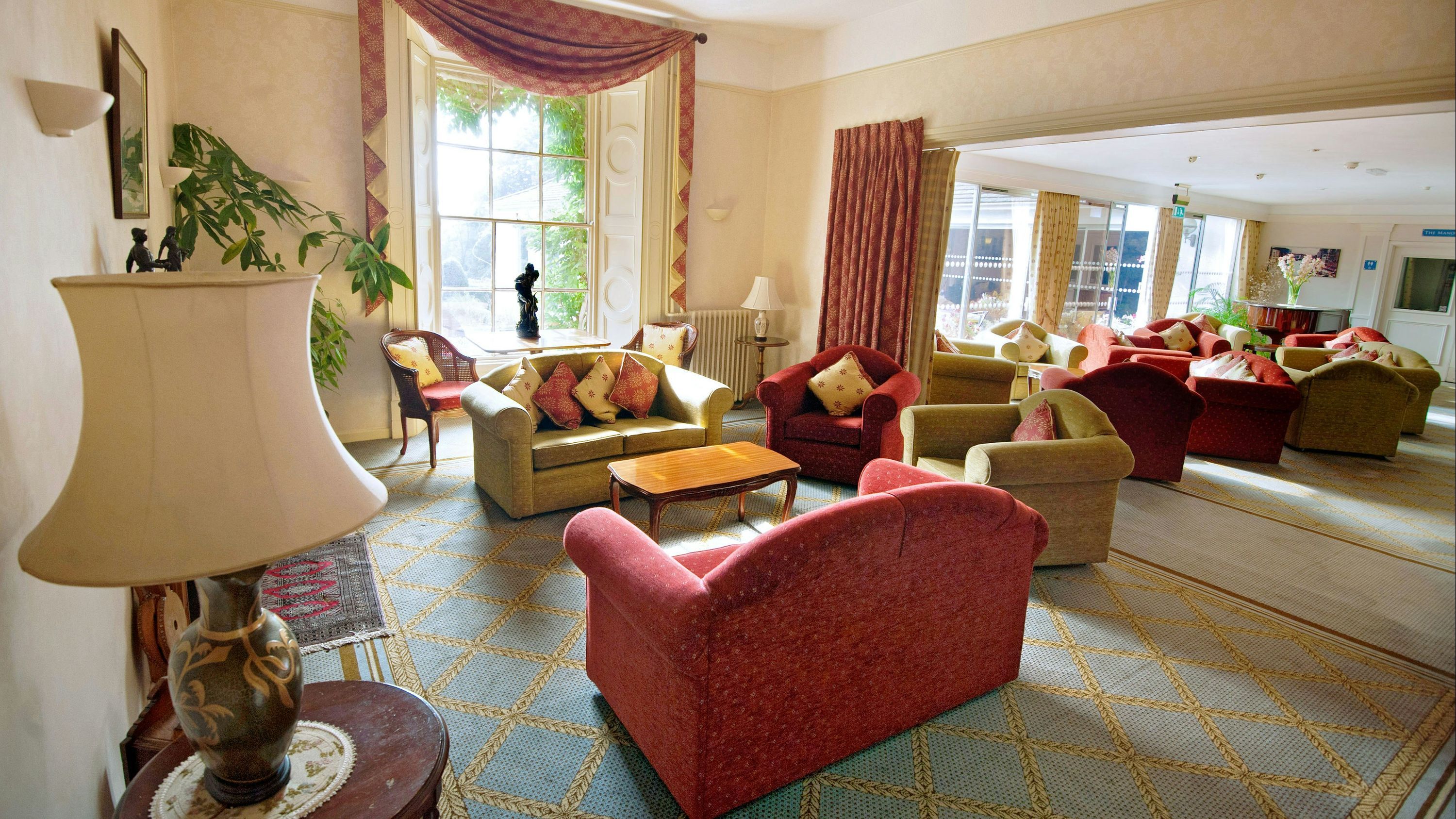 Lounge Photo