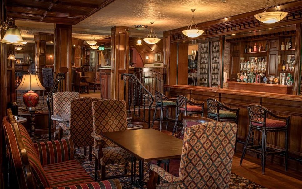 Bar Photo