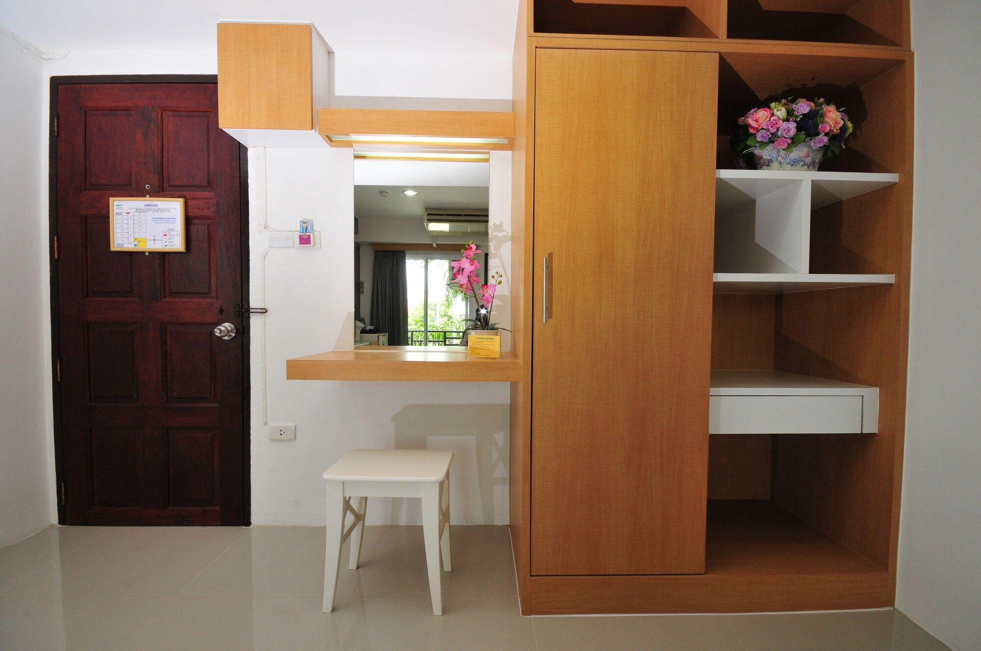 Room amenity