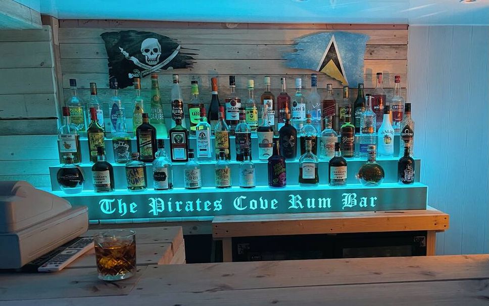 Bar Photo