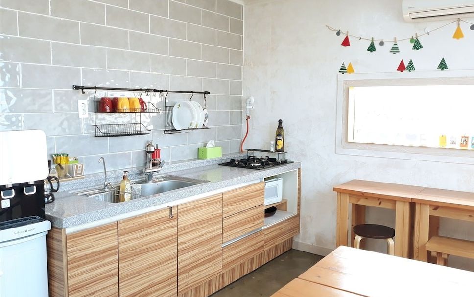 Kitchen Photo