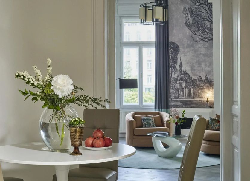 Dining room Photo