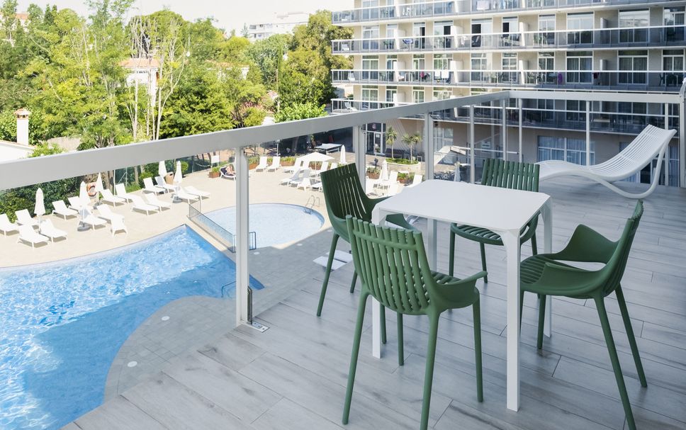 Balcony Photo