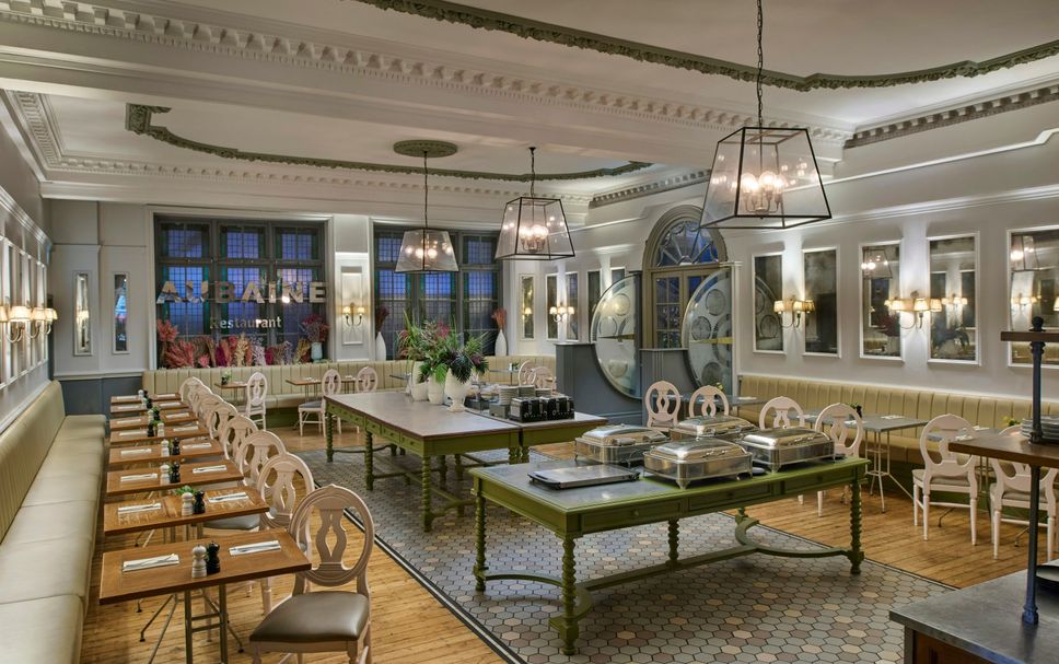 Restaurant Photo
