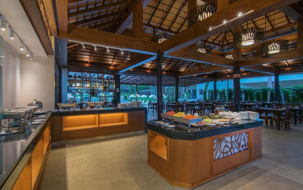 Buffet Photo