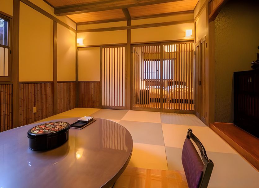 Dining room Photo