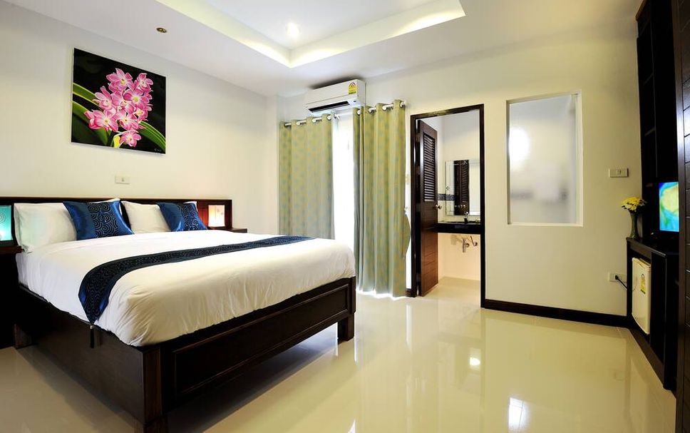 Bedroom Photo
