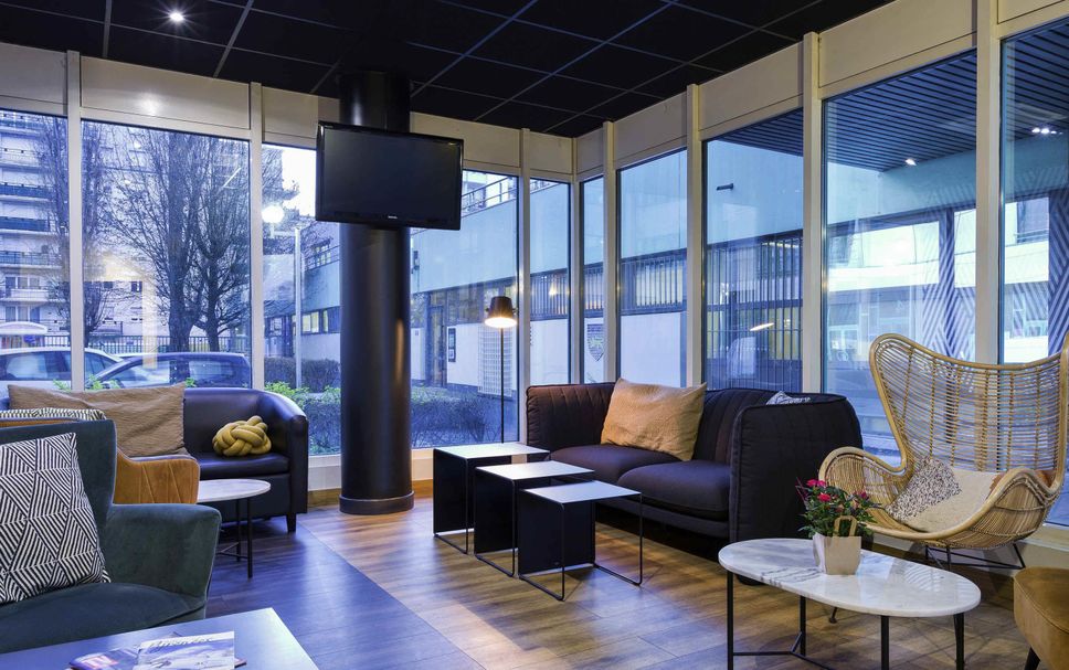 Lounge Photo