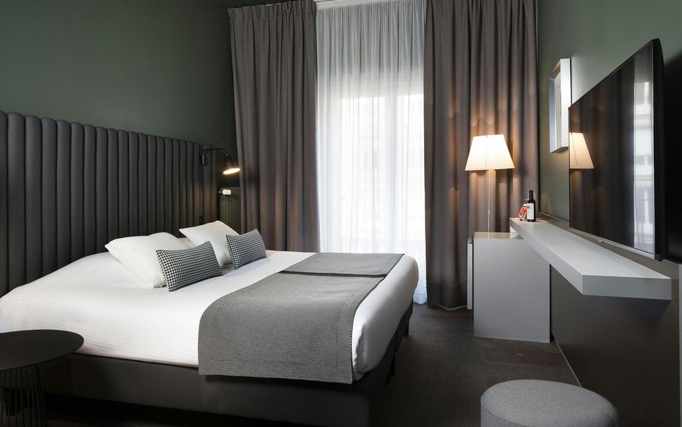 Bedroom Photo