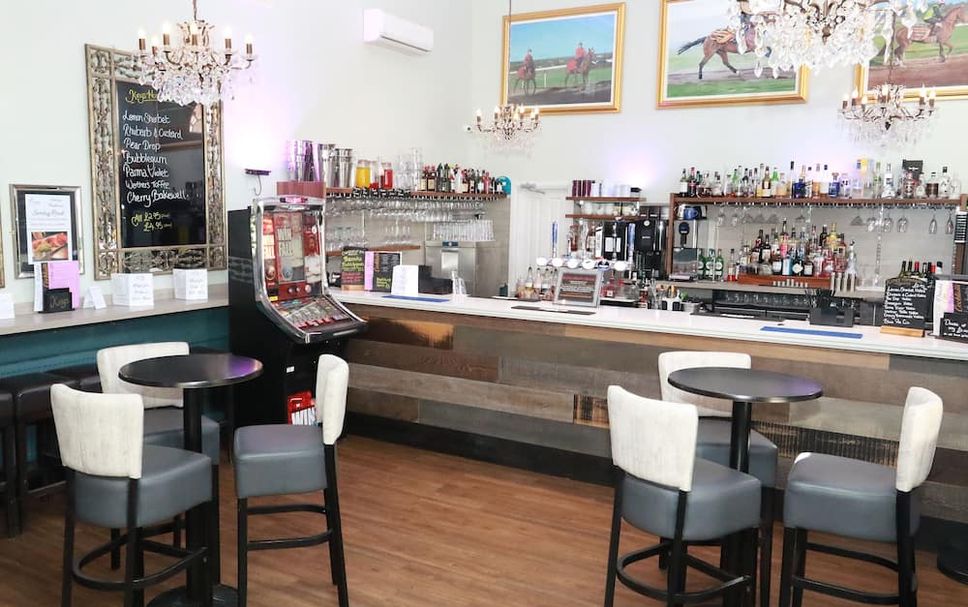 Bar Photo