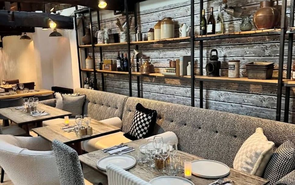 Restaurant Photo