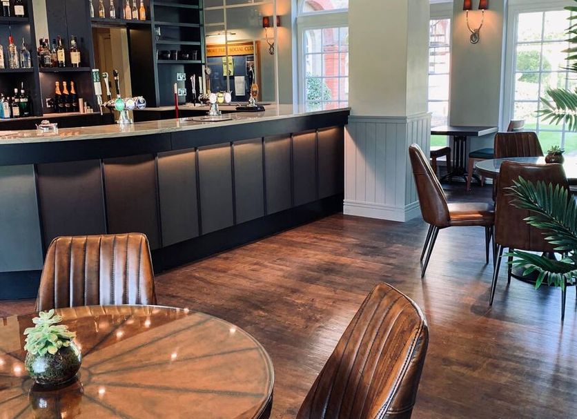 Bar Photo