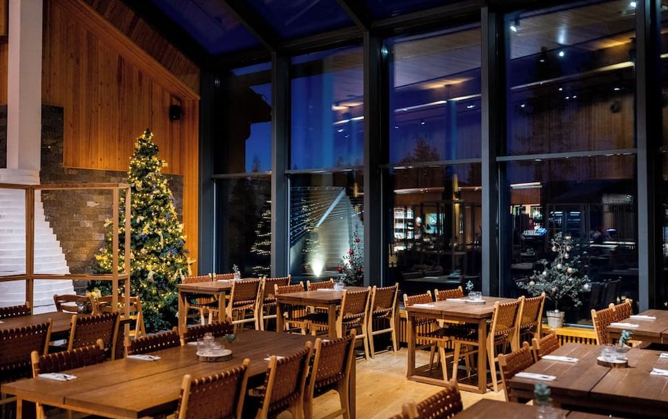 Restaurant Photo