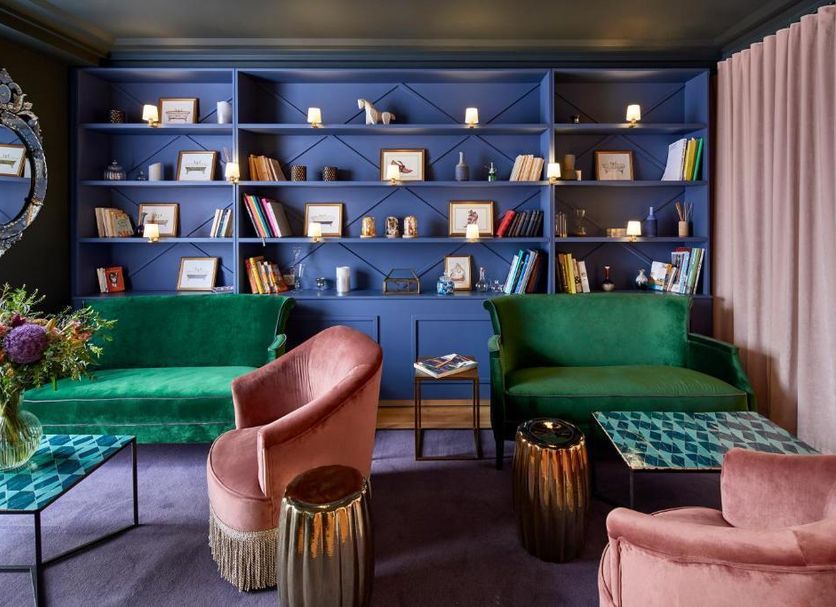 Lounge Photo