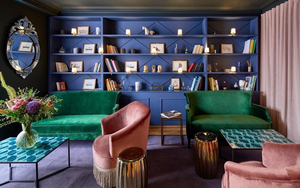 Lounge Photo
