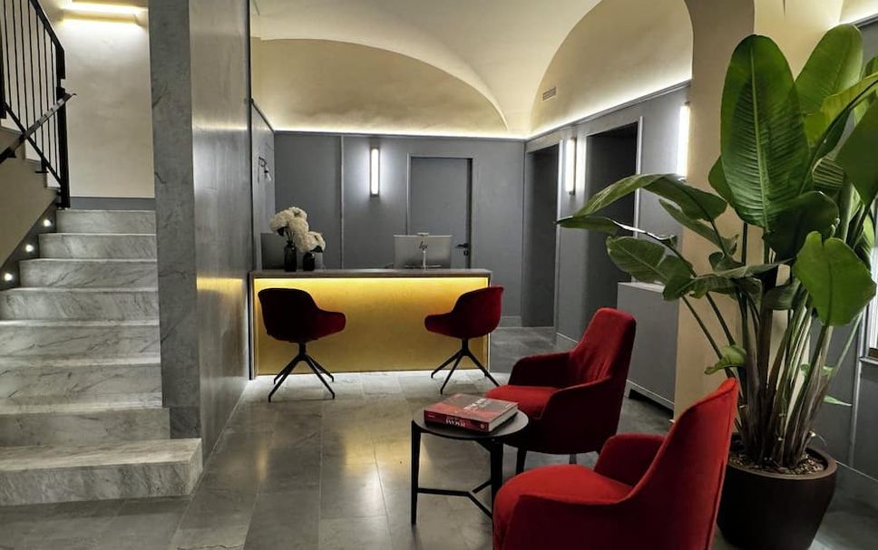 Front desk Photo
