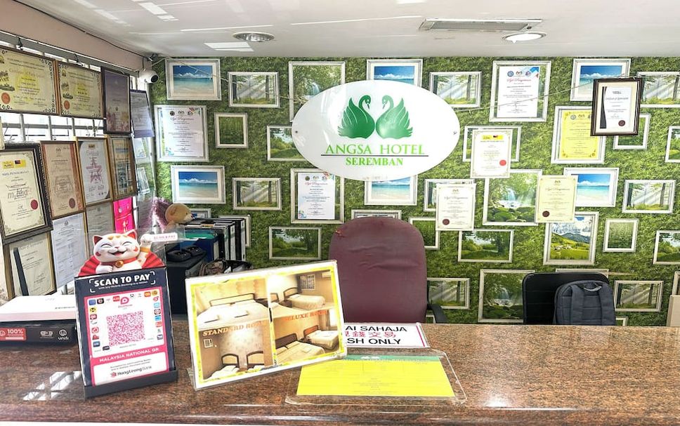 Front desk Photo