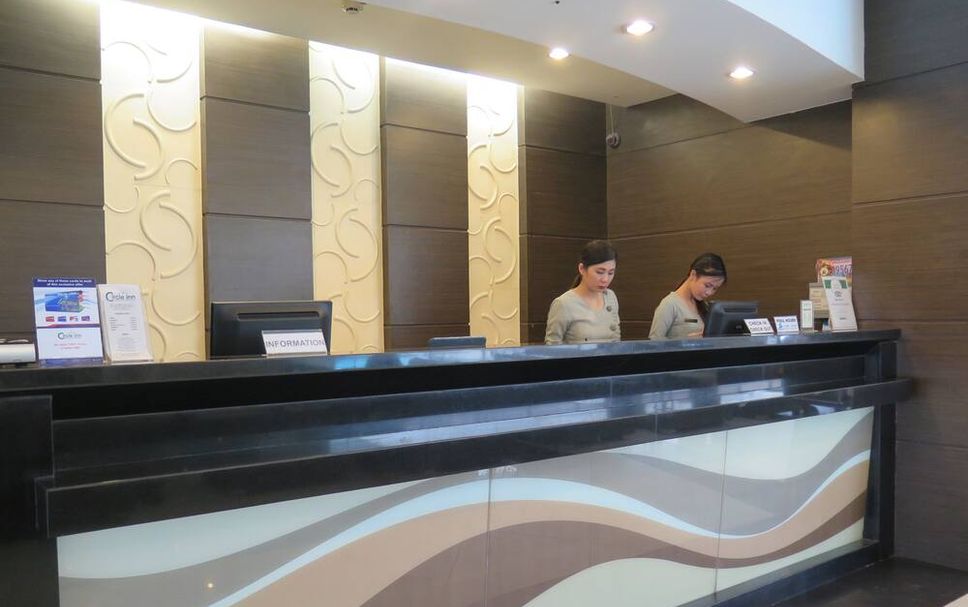Front desk Photo