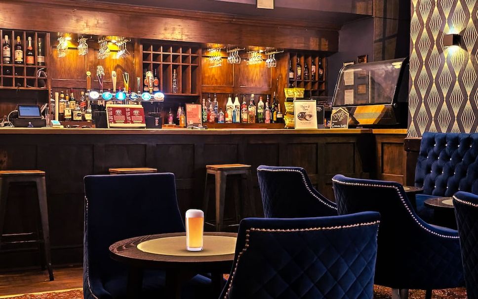 Bar Photo