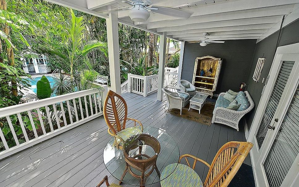Balcony Photo