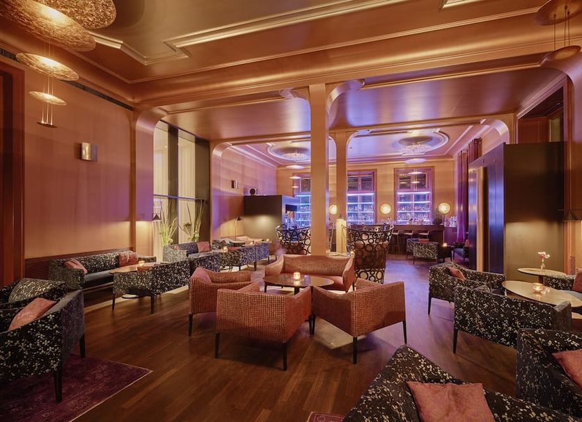 Lounge Photo