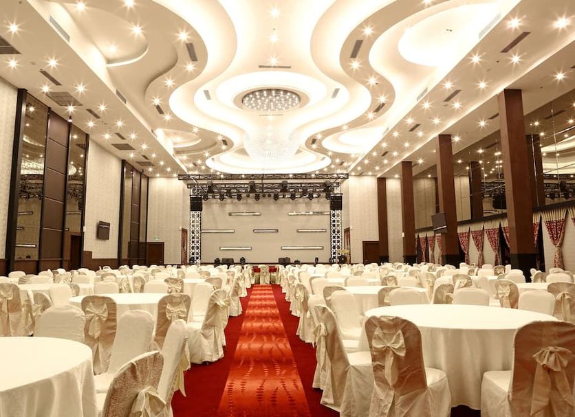 Banquet hall Photo