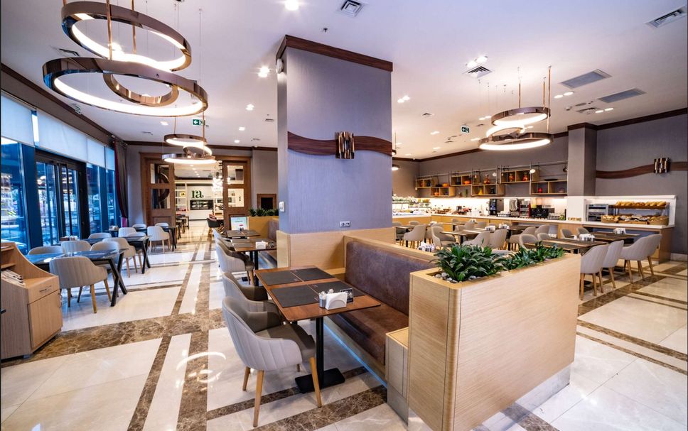 Restaurant Photo