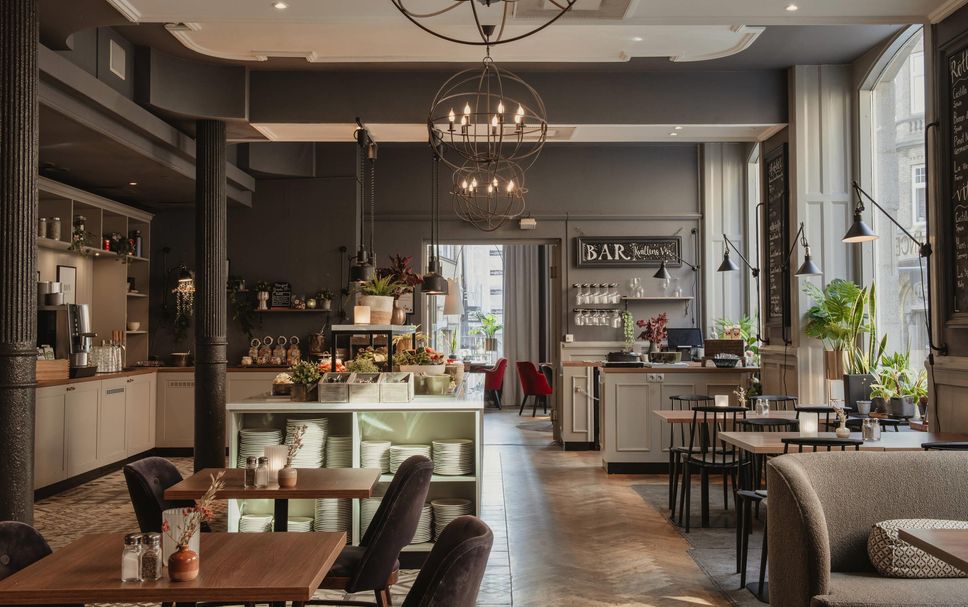 Dining room Photo