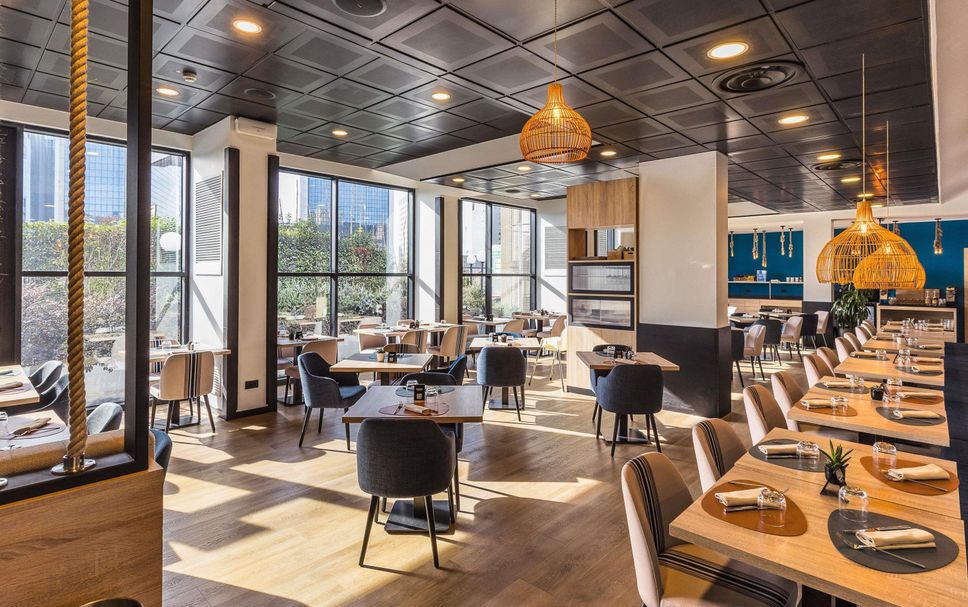 Restaurant Photo