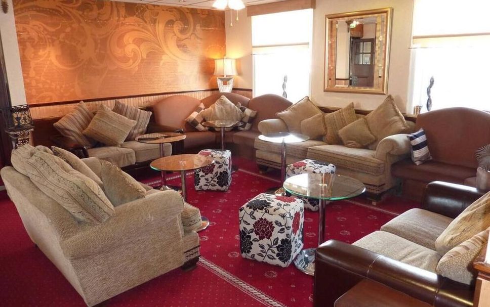 Lounge Photo