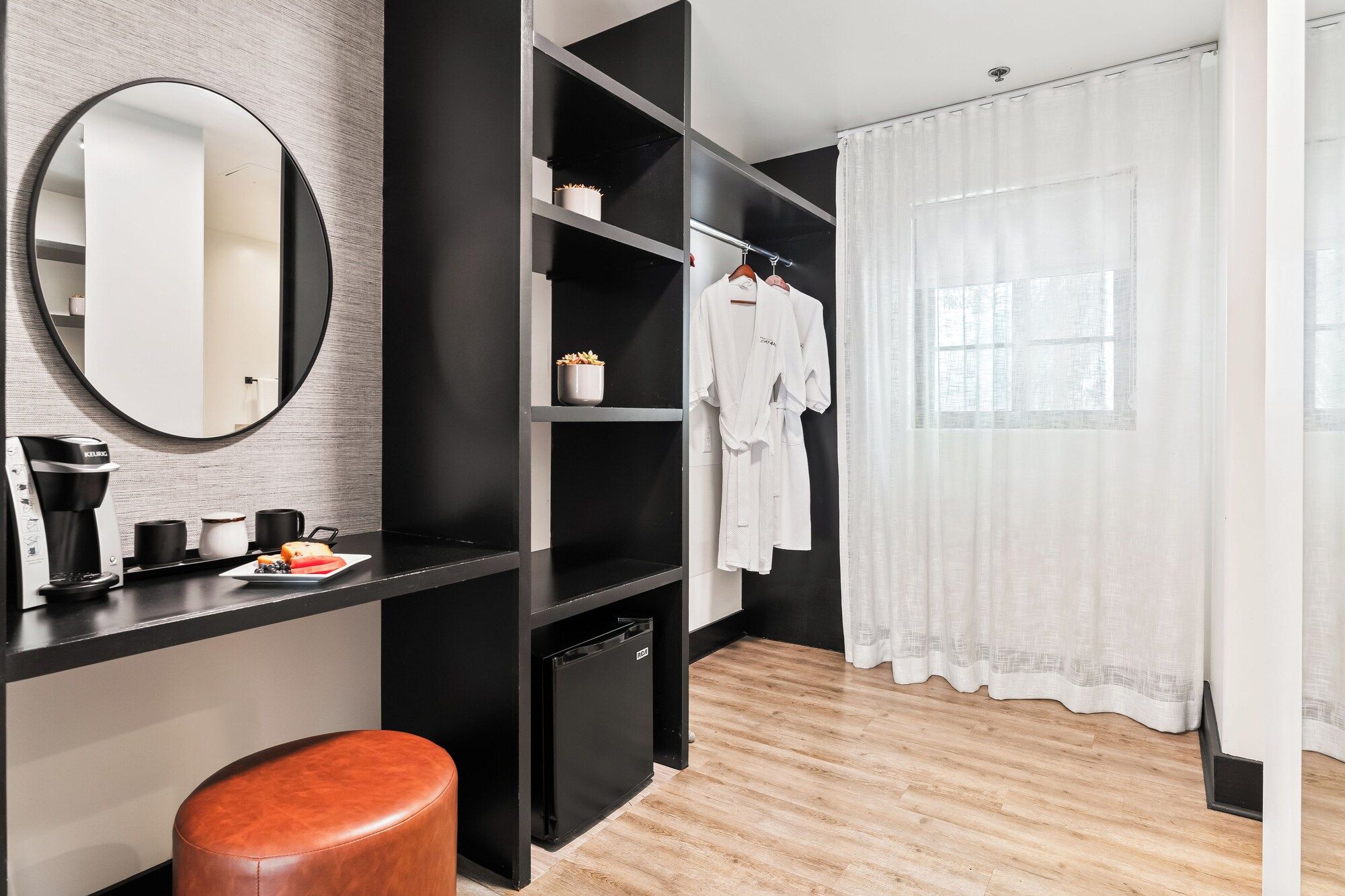 Room amenity
