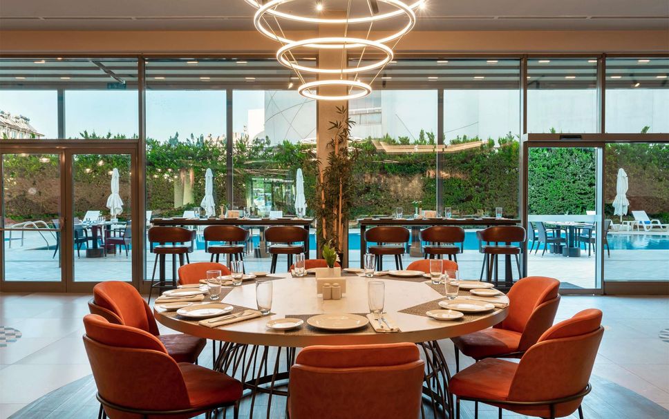 Restaurant Photo