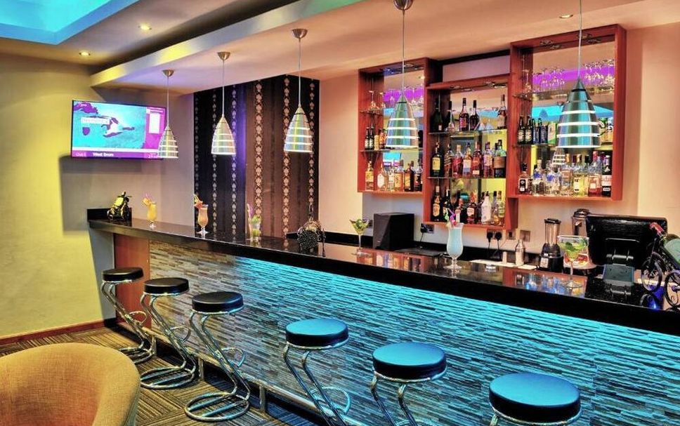 Bar Photo