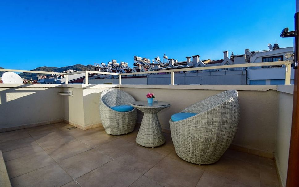 Balcony Photo