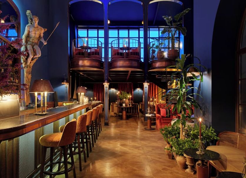 Bar Photo