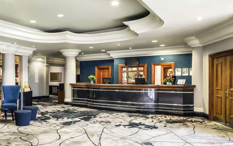 Front desk Photo