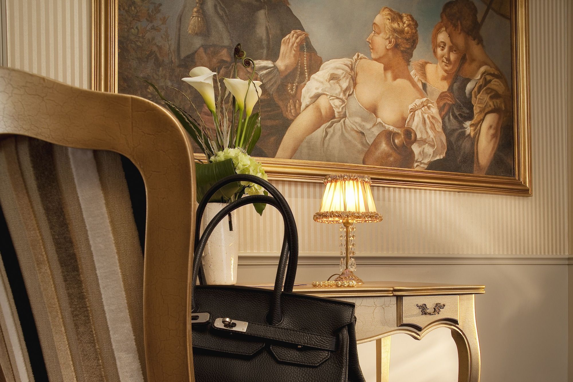 Room amenity