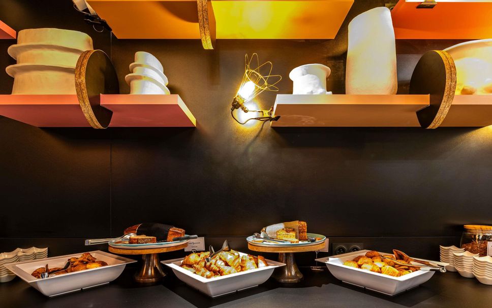 Buffet Photo