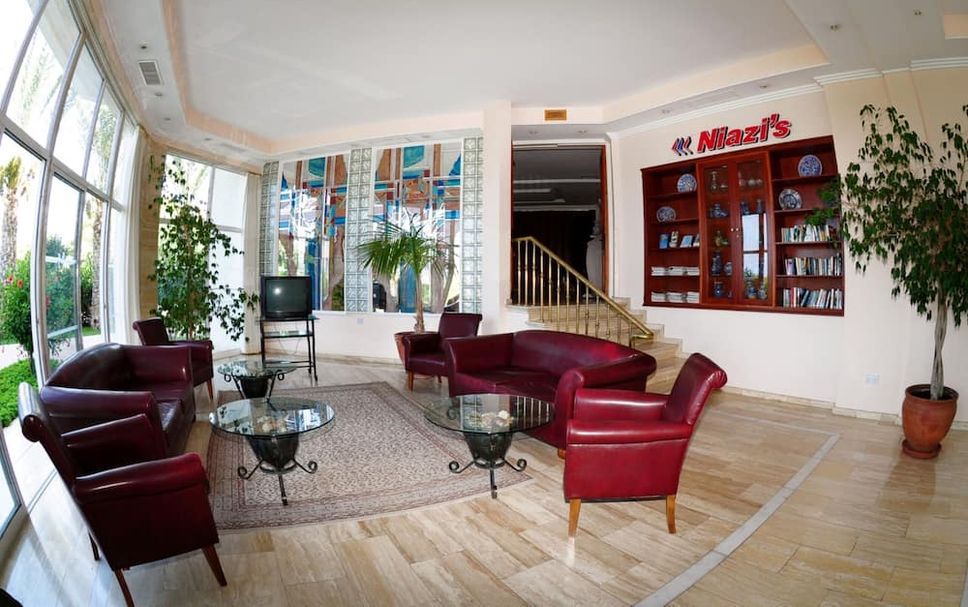 Lounge Photo