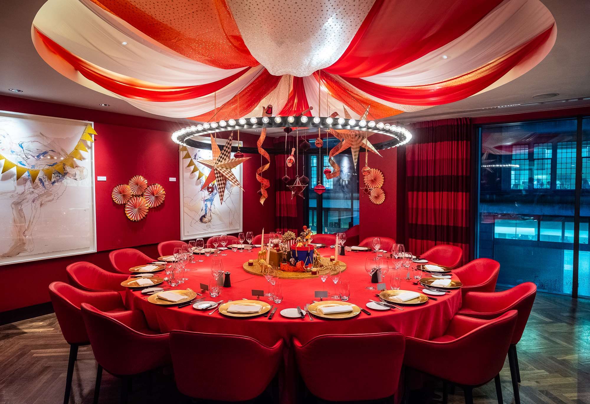 Banquet hall