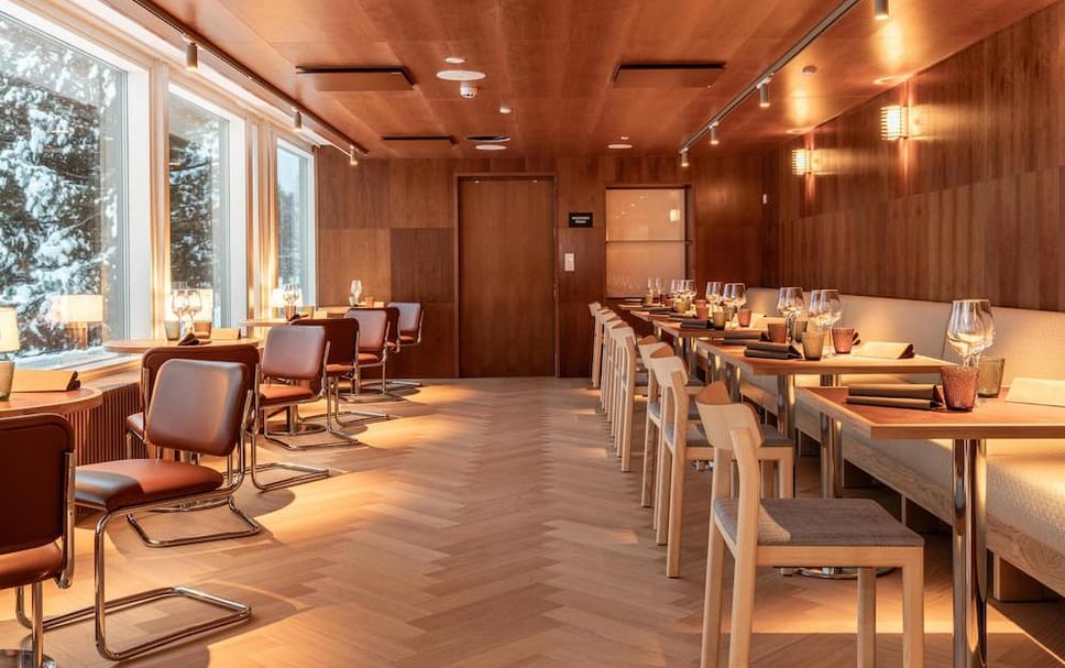 Restaurant Photo