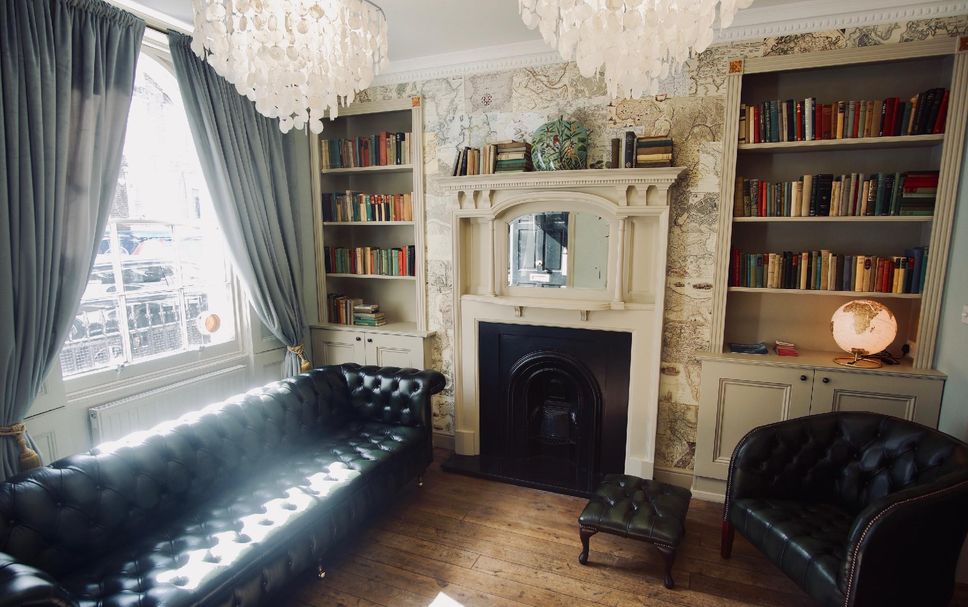 Lounge Photo