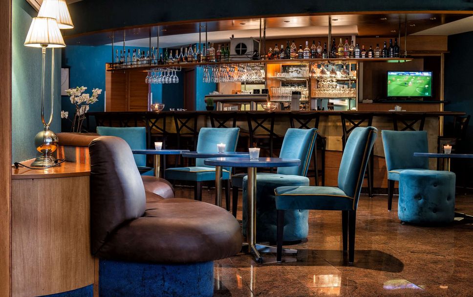 Bar Photo