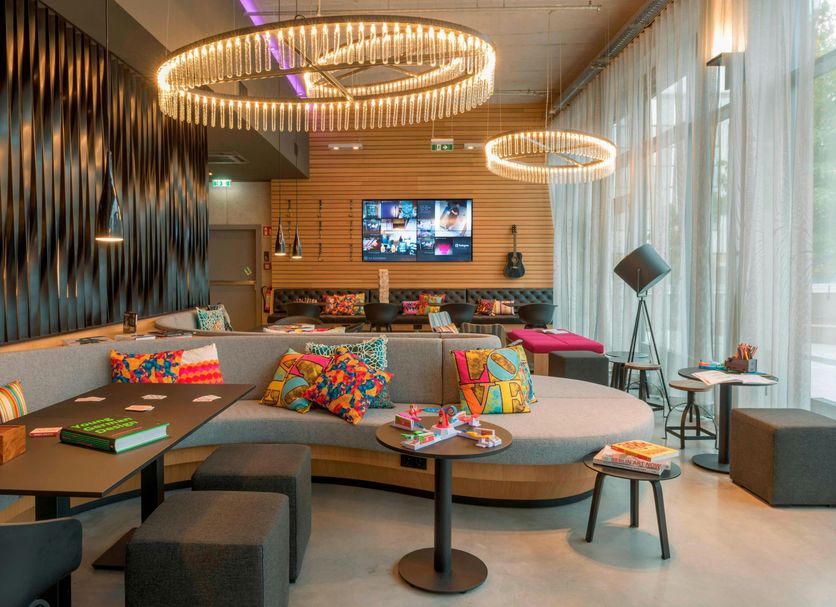 Lounge Photo