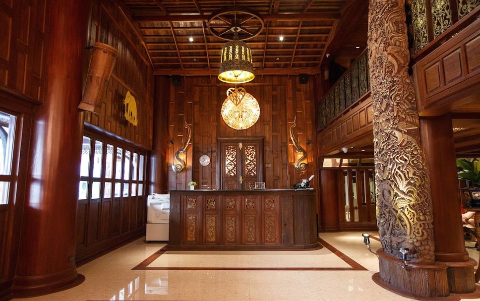 Front desk Photo