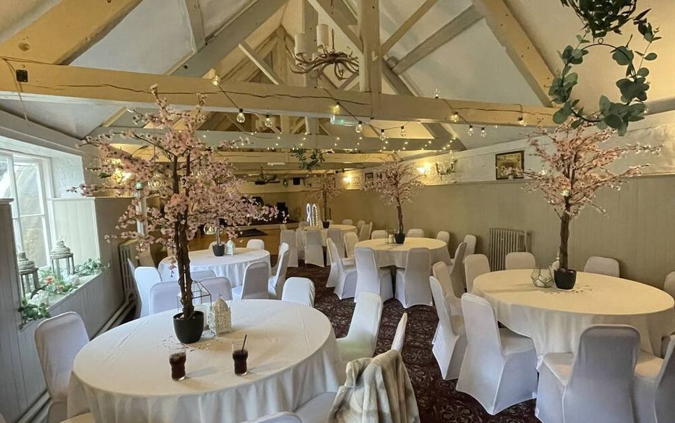 Banquet hall Photo