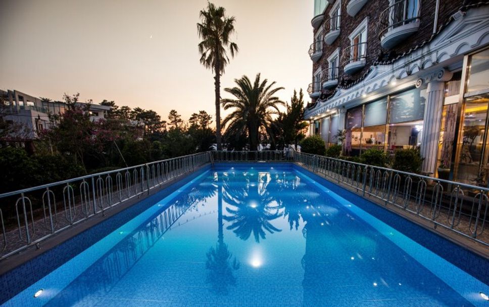 Pool Photo